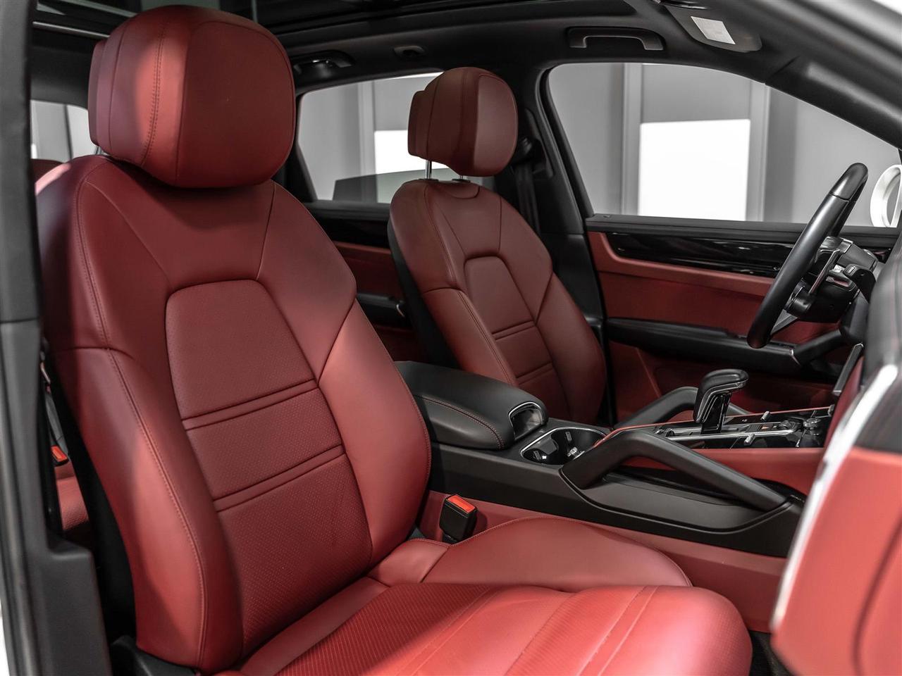 2020 Porsche Cayenne $499 BI WEEKLY $5000 DOWN |COUPE|PREMIUM PLUS|SPORT CHRONO|ADAPT CRUISE|360CAM|LOADED Photo