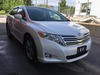 2011 Toyota Venza LIMITED - Photo #2