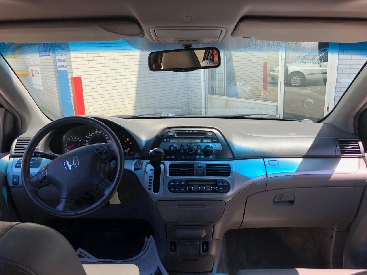 2008 Honda Odyssey EX-L, Leather, Sunroof, RES, Low KM, No accidents!