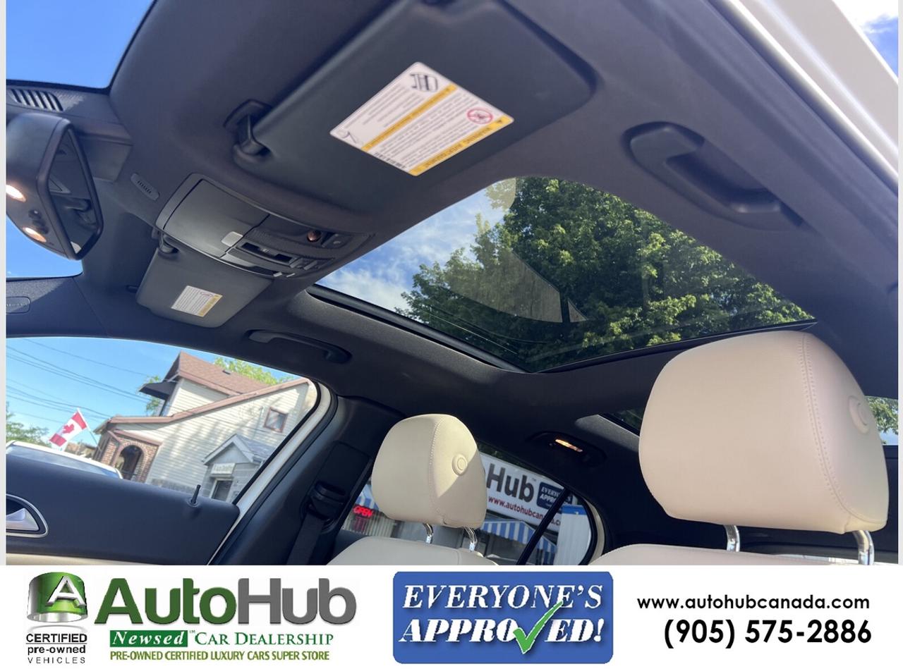 2015 Mercedes-Benz GLA 250 4MATIC-NAV-PANO.ROOF-LEATHER Photo