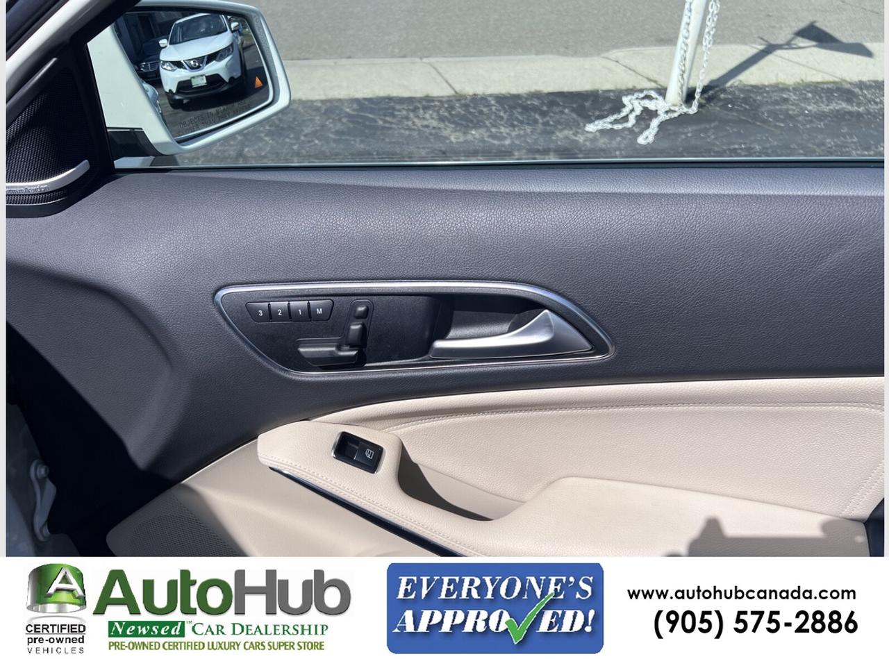 2015 Mercedes-Benz GLA 250 4MATIC-NAV-PANO.ROOF-LEATHER Photo