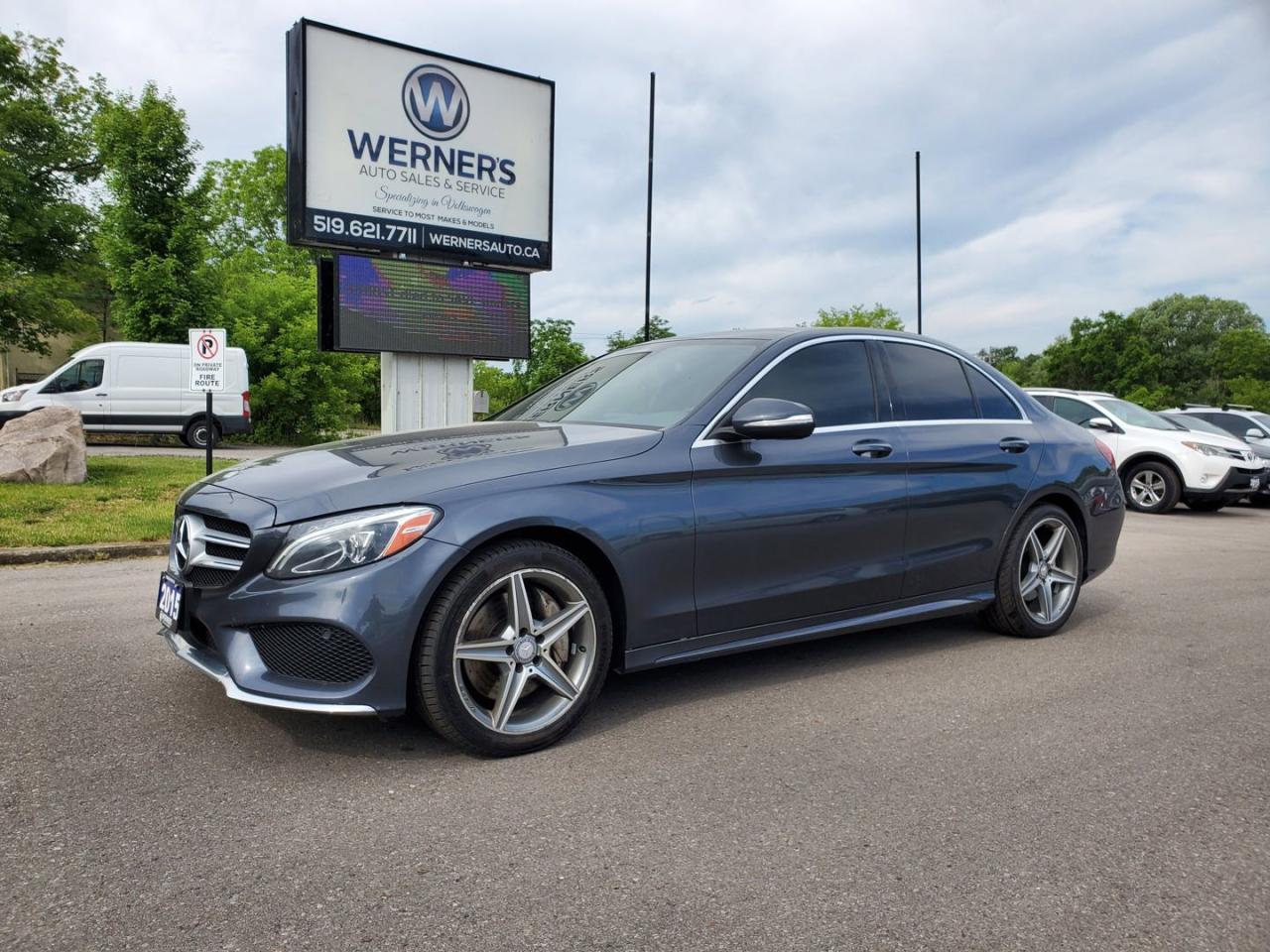 Used 2015 Mercedes-Benz C-Class C300 4MATIC Sedan for sale in Cambridge, ON