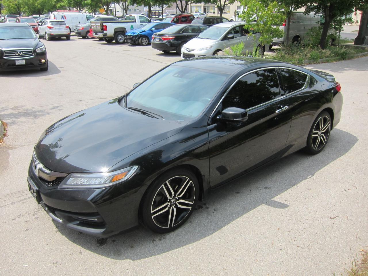 2016 Honda Accord Touring - Photo #1