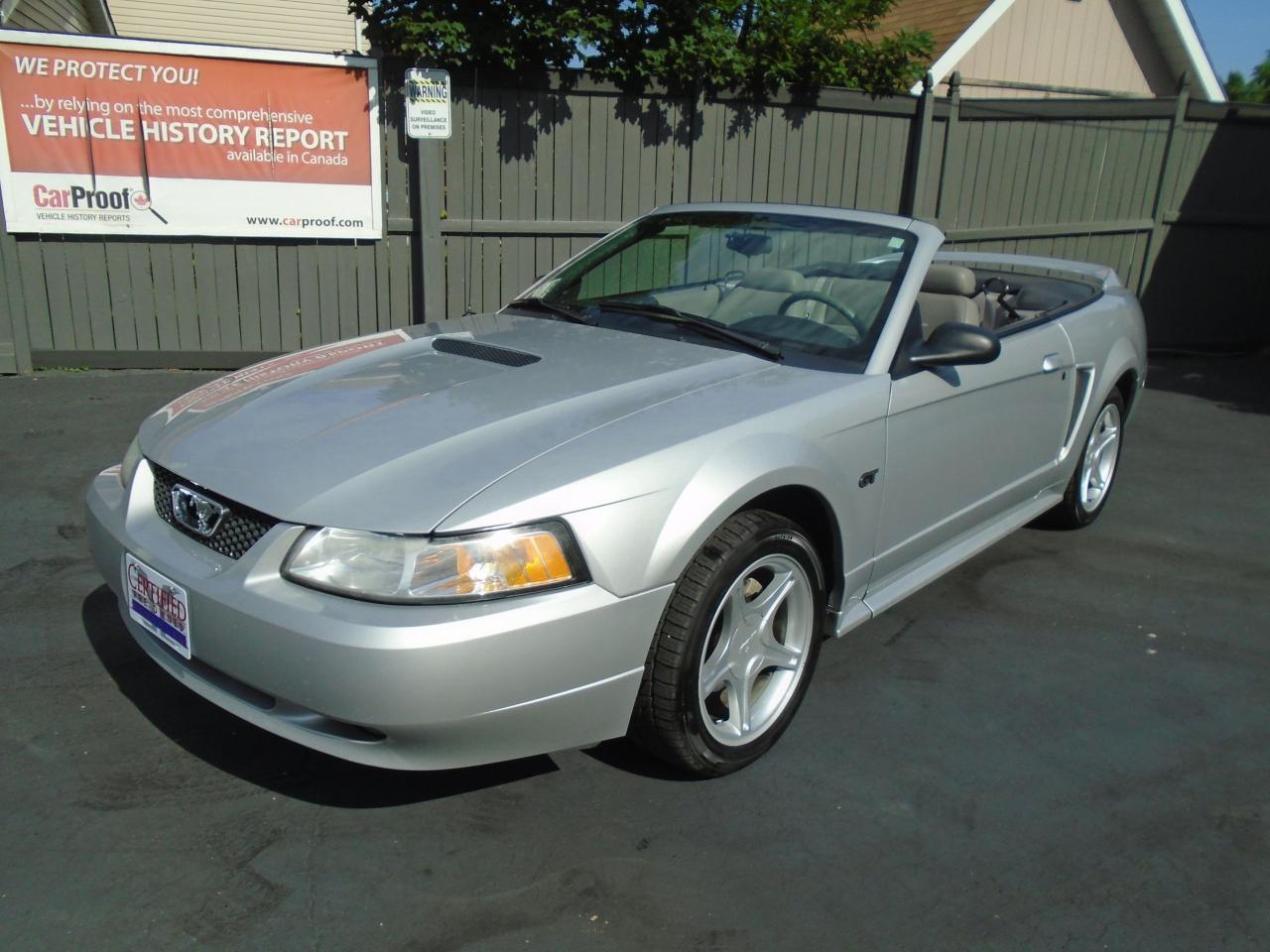 2000 Ford Mustang GT - Photo #3
