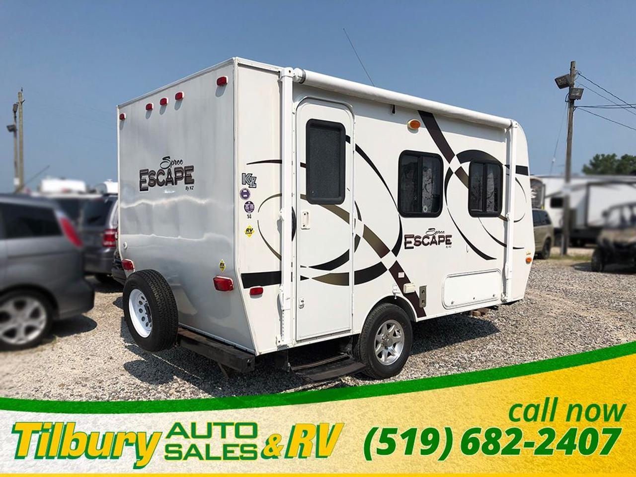 Used 2011 KZ INC SPORTS SPREE ESCAPE M14RB Mini Camper. Full Bathroom. for Sale in