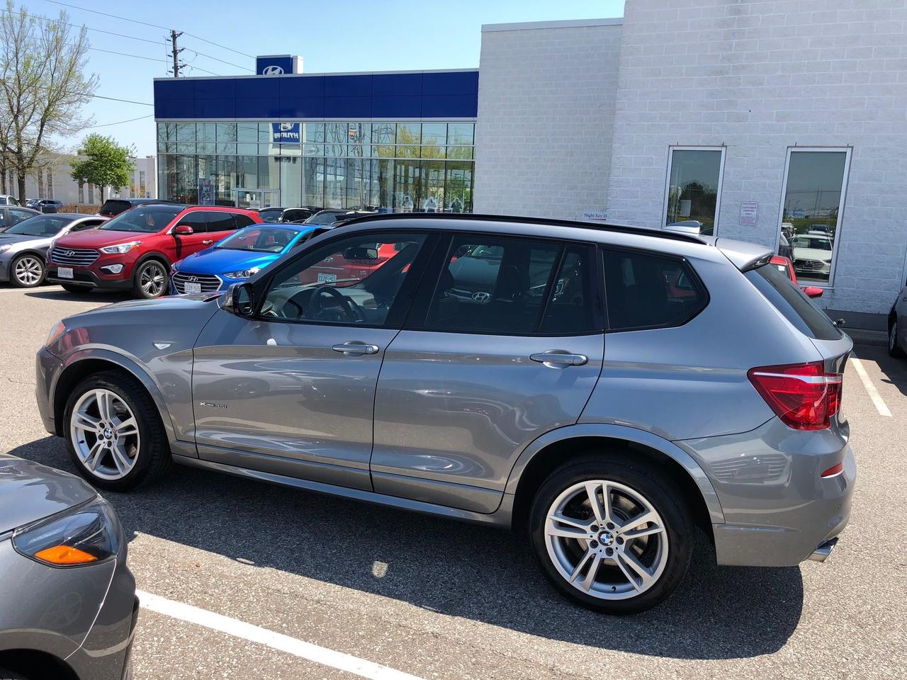 2011 BMW X3 300HP M-Sport, Fully Fully Loaded! Photo