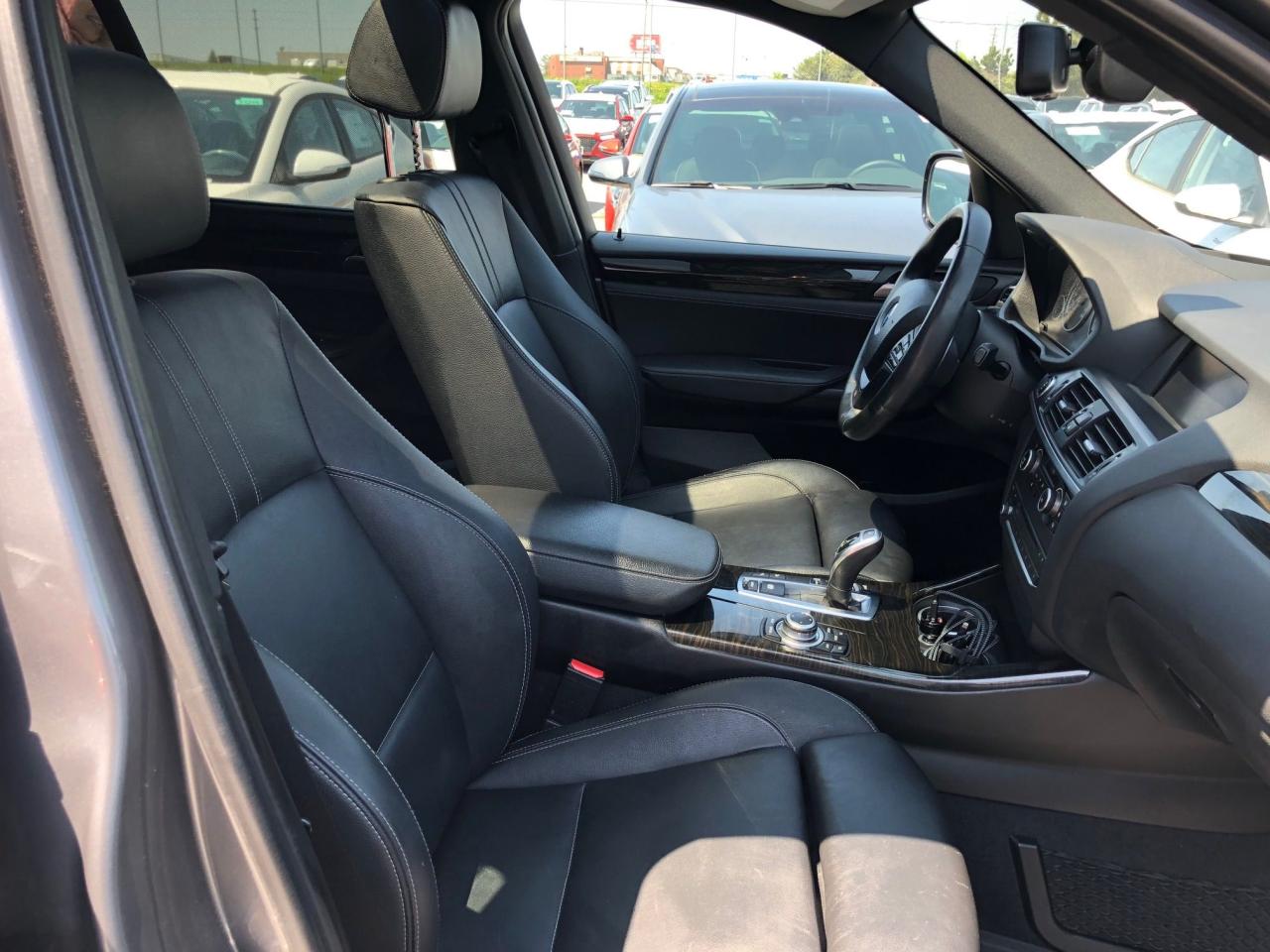 2011 BMW X3 300HP M-Sport, Fully Fully Loaded! - Photo #17