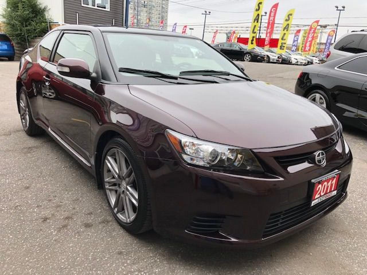 2011 Scion tC Automatic, Loaded! Low Low Mileage! Photo3