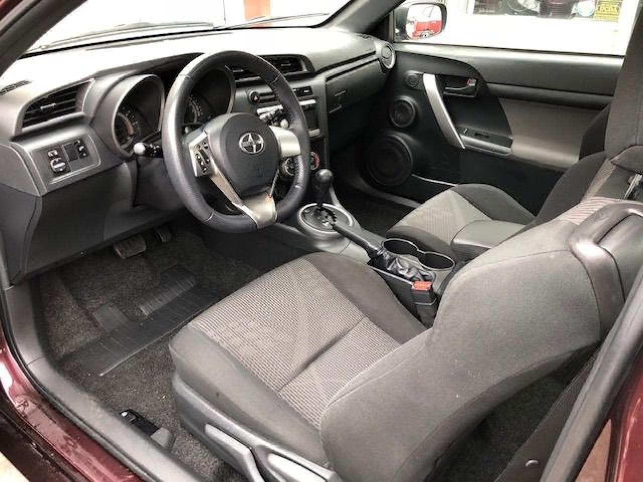 2011 Scion tC Automatic, Loaded! Low Low Mileage! - Photo #14