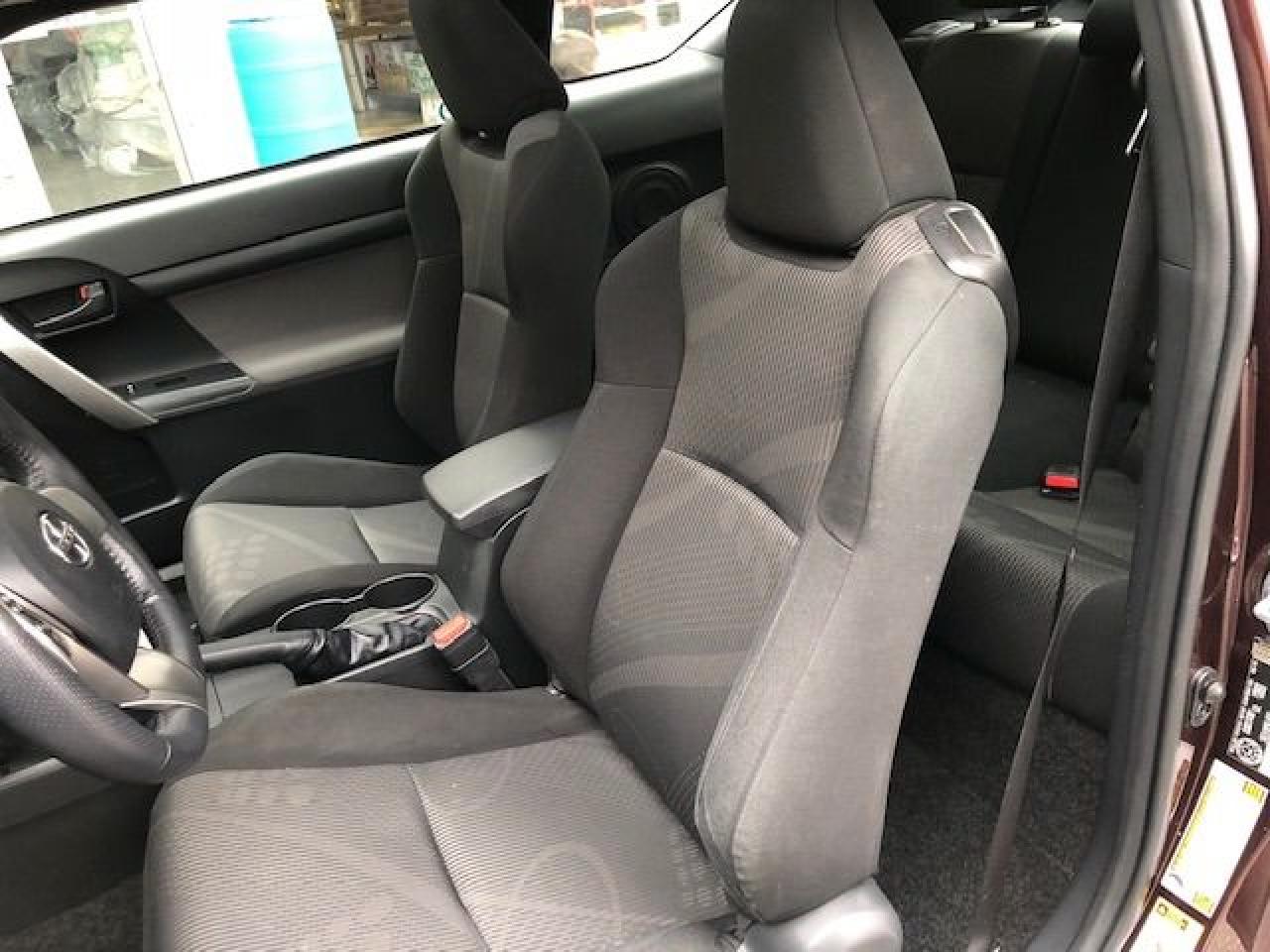 2011 Scion tC Automatic, Loaded! Low Low Mileage! - Photo #15