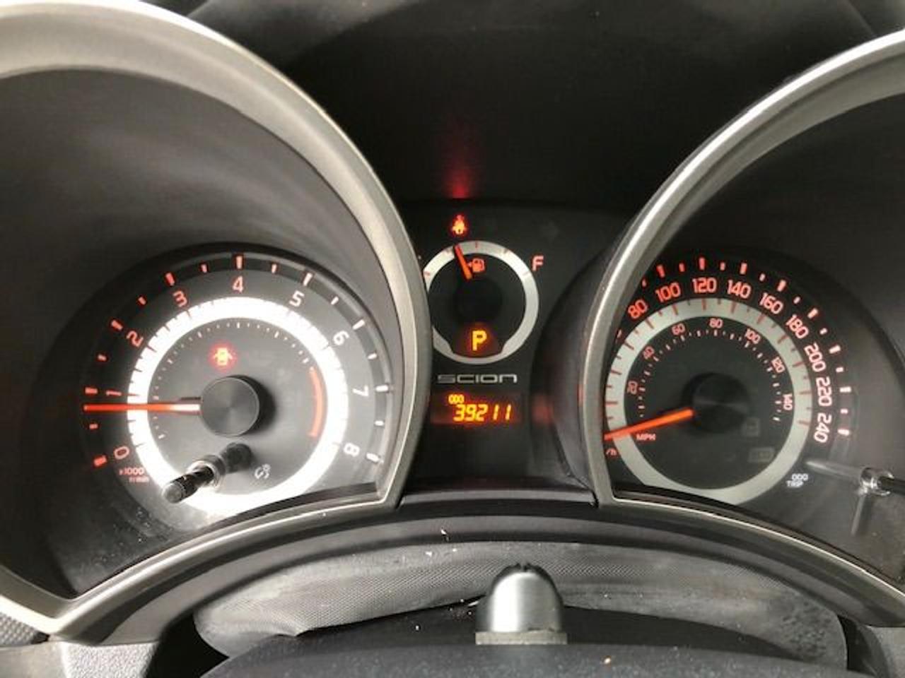 2011 Scion tC Automatic, Loaded! Low Low Mileage! - Photo #18