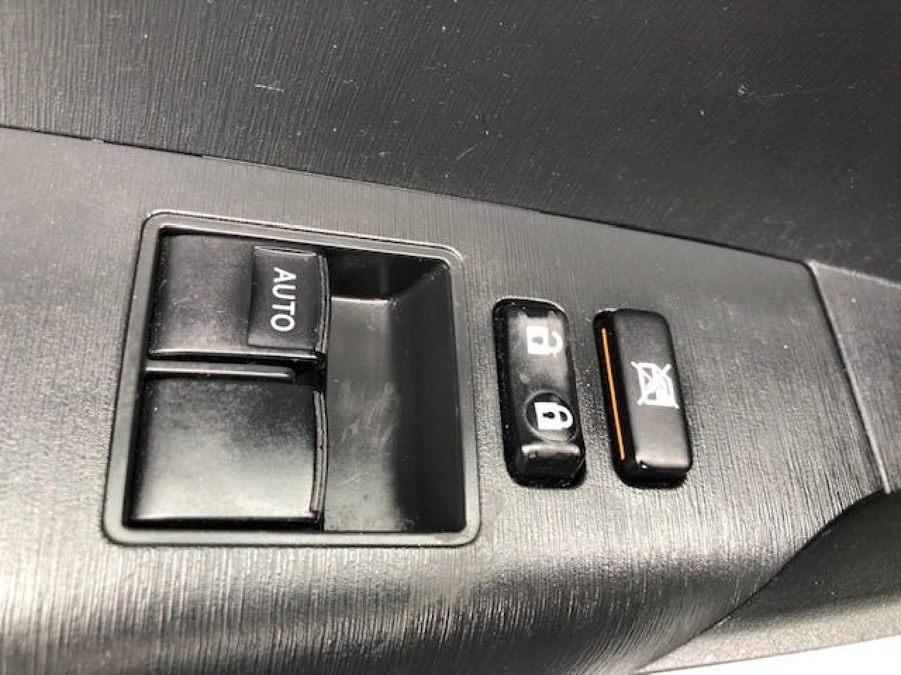 2011 Scion tC Automatic, Loaded! Low Low Mileage! - Photo #21