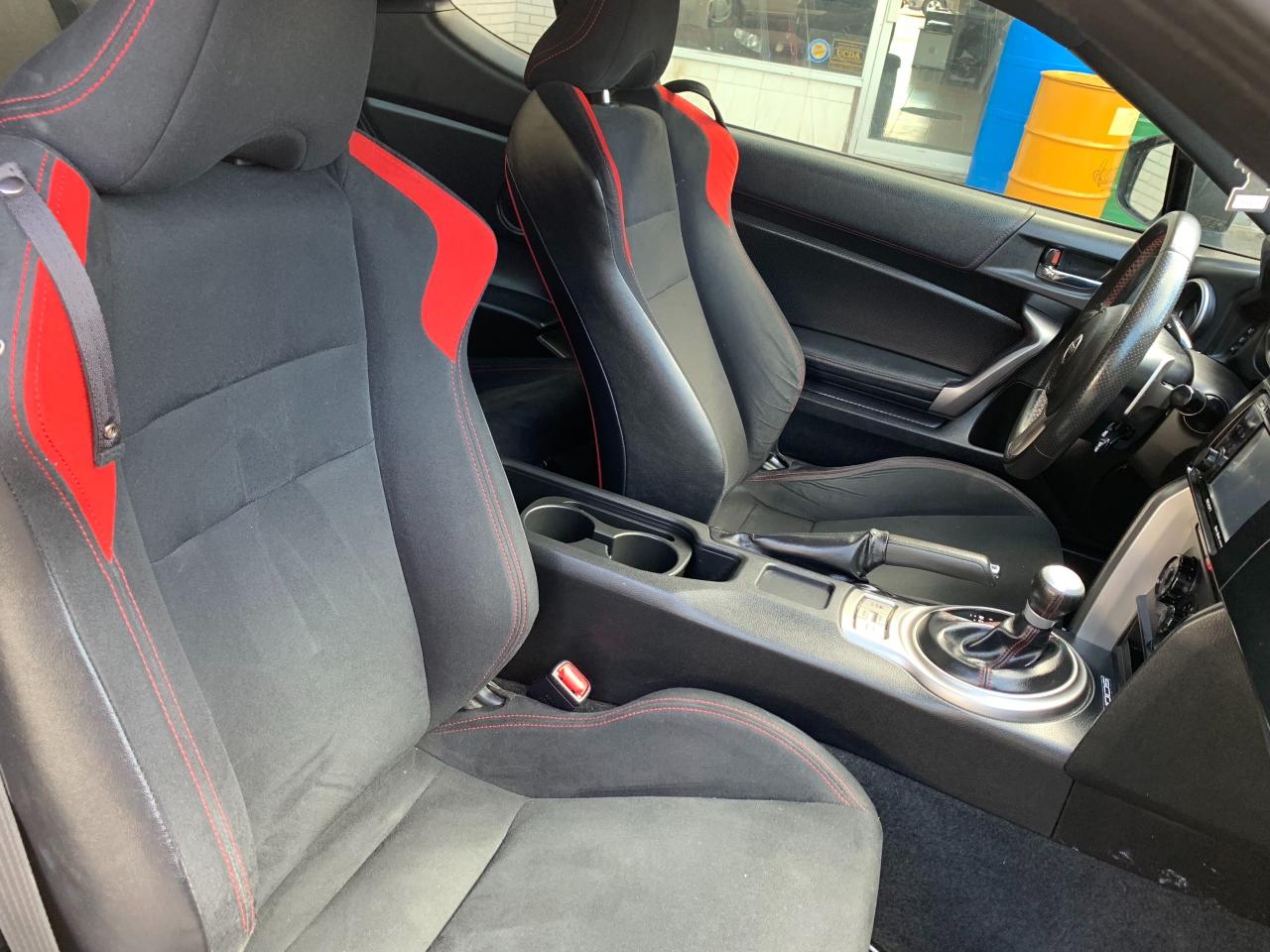 2013 Scion FR-S Low Mileage, Automatic! - Photo #22