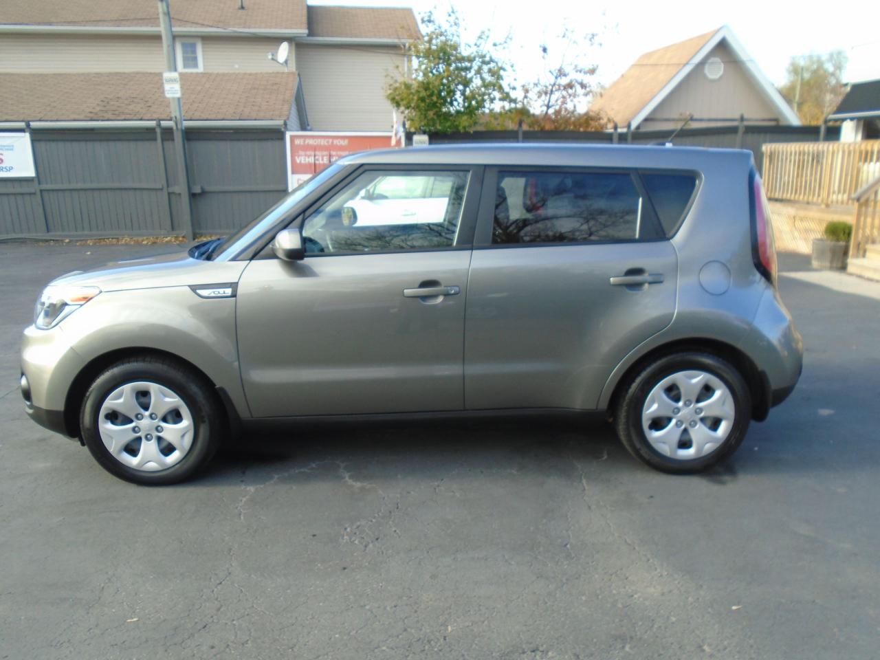 2017 Kia Soul LX $500 REBATE INTERNET SALE - Photo #9