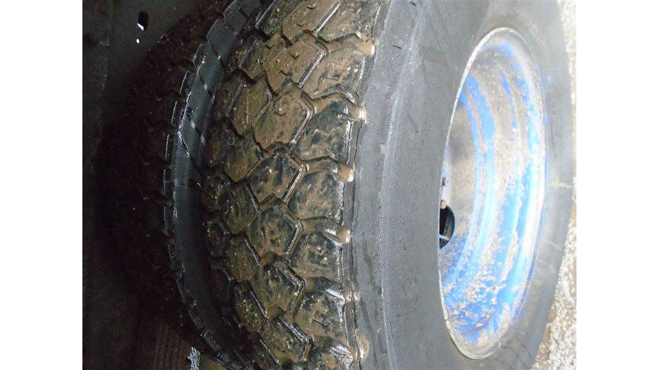 2006 Ford E450 18 foot step van Photo
