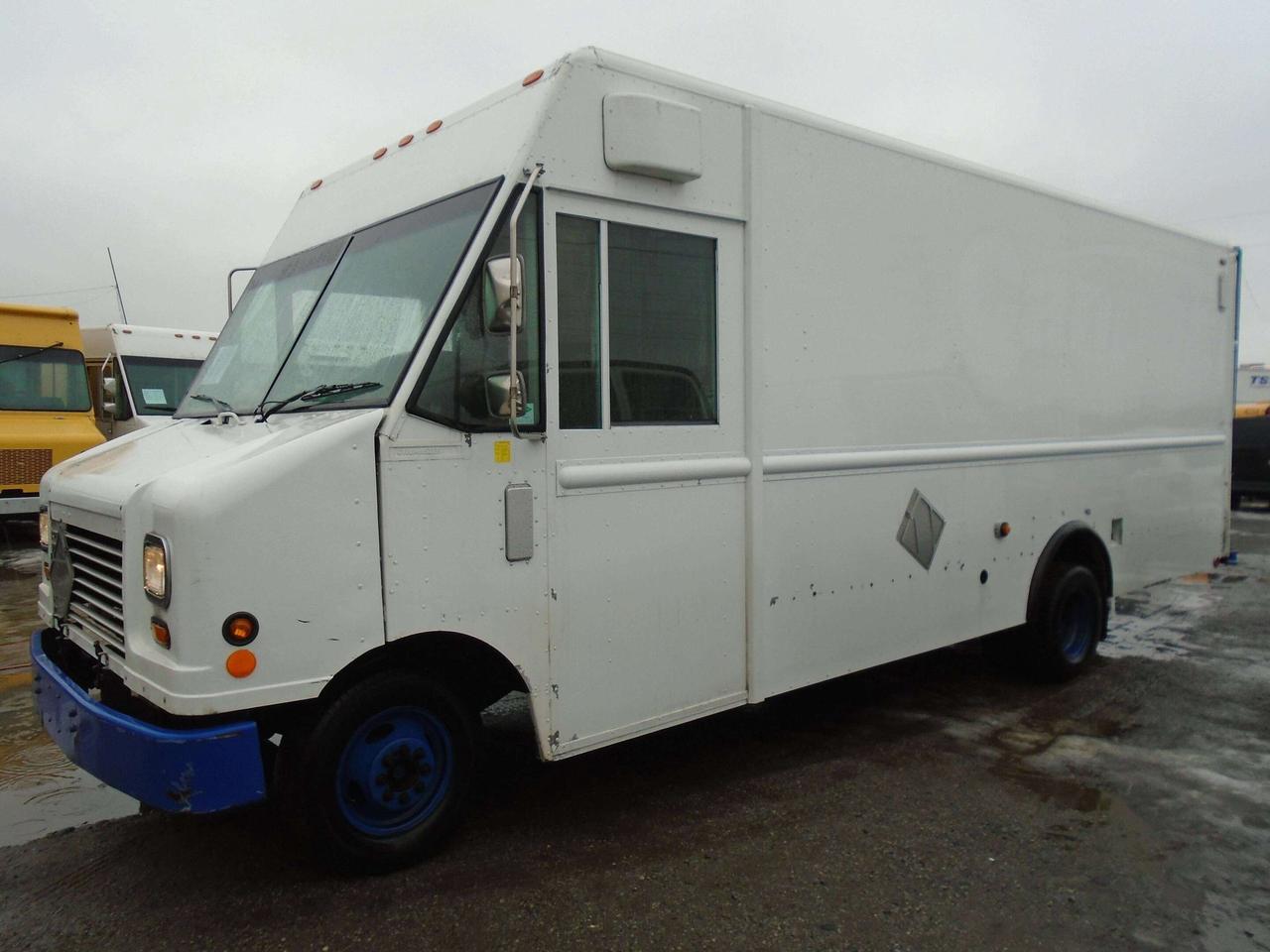 2006 Ford E450 18 foot step van DRW - Photo #1