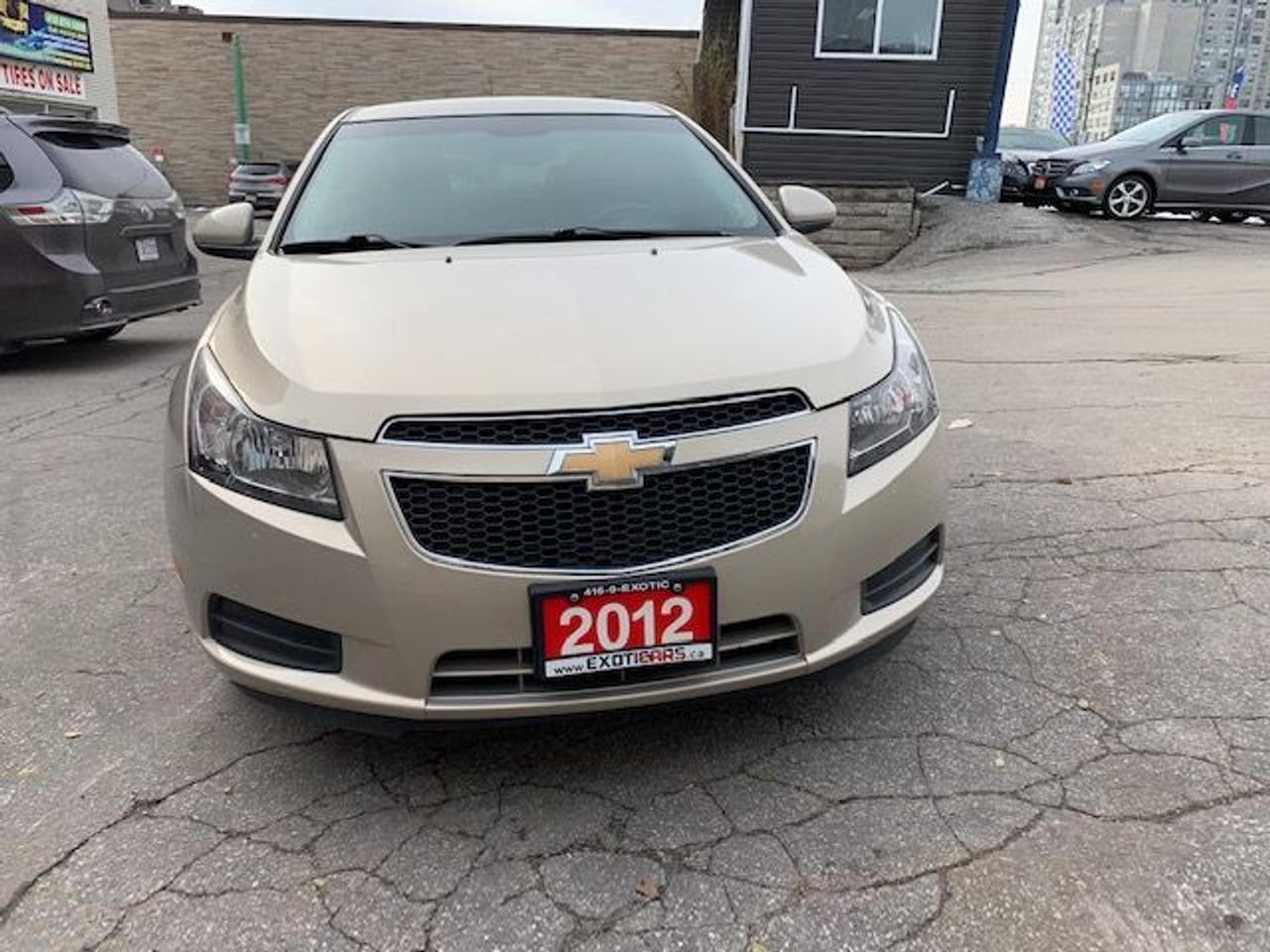 2012 Chevrolet Cruze LT Turbo • Low KM • Economical Photo