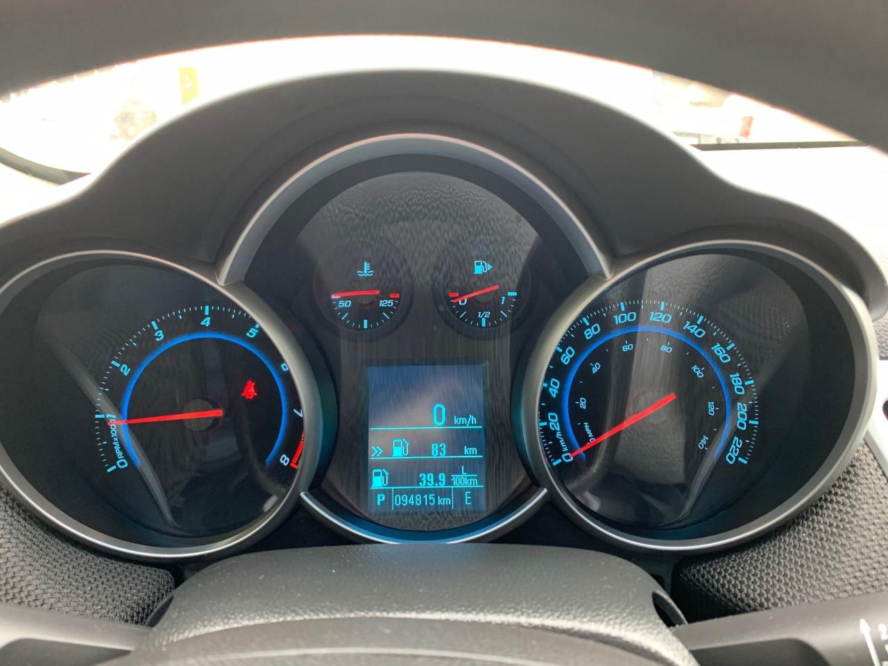 2012 Chevrolet Cruze LT Turbo • Low KM • Economical - Photo #16