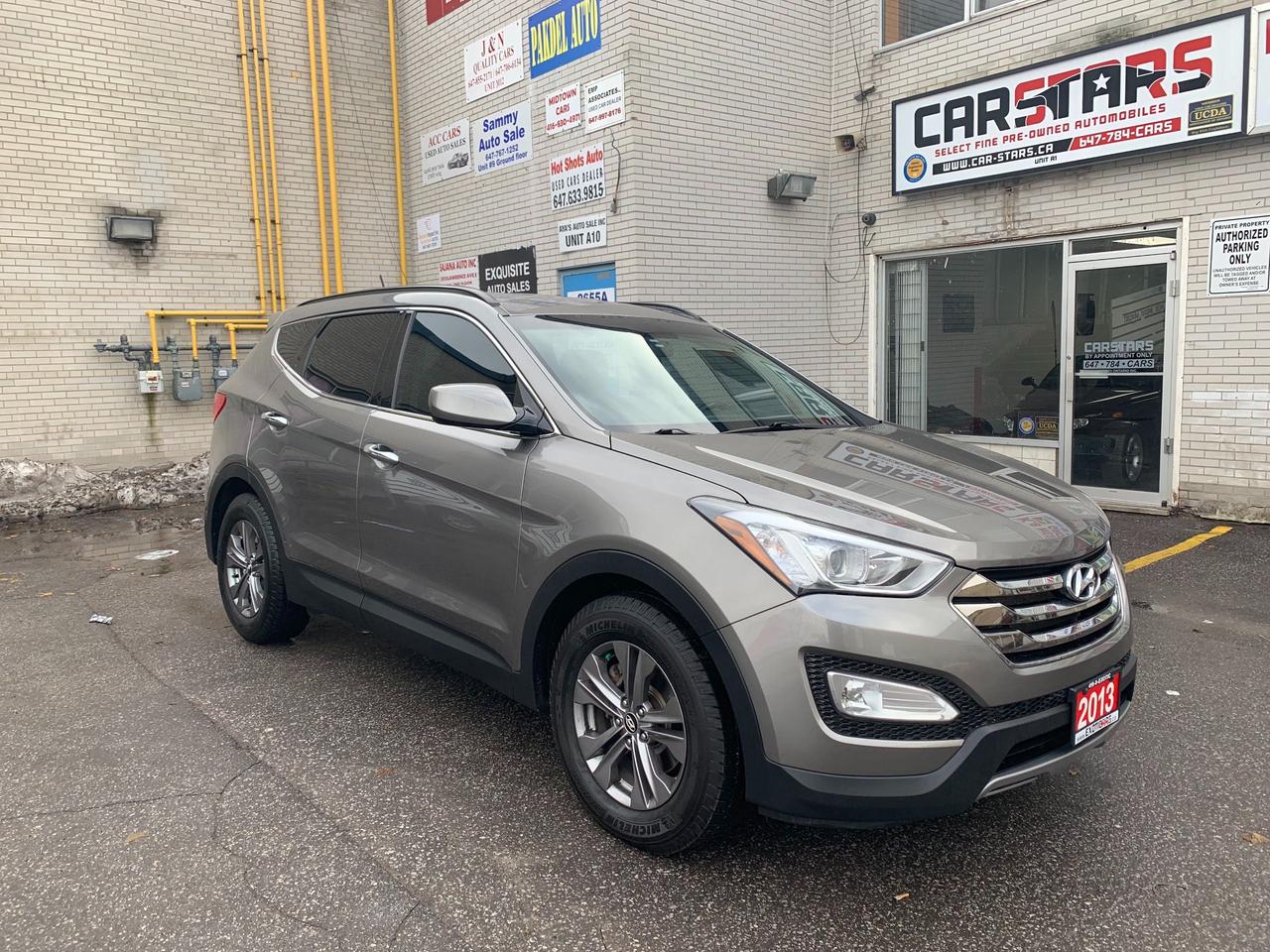 2013 Hyundai Santa Fe Premium Package • No Accidents!