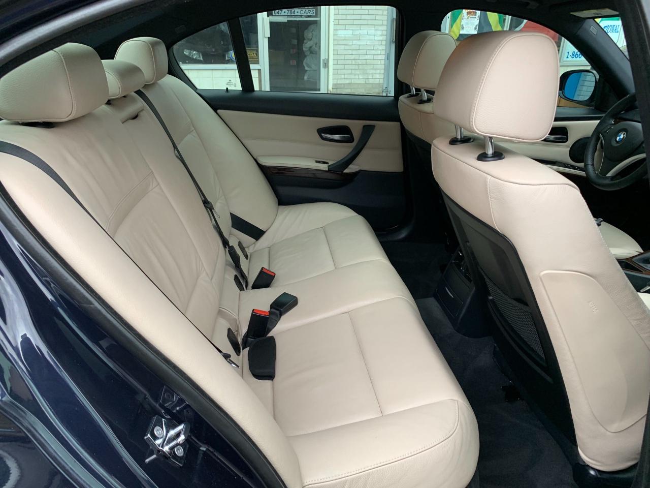 2009 BMW 3 Series 335i xDrive, 6-Speed, No Accidents! - Photo #3