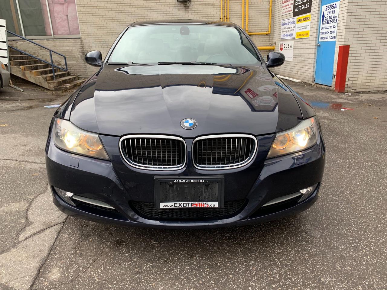 2009 BMW 3 Series 335i xDrive, 6-Speed, No Accidents! Photo