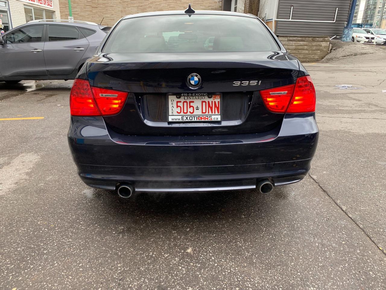 2009 BMW 3 Series 335i xDrive, 6-Speed, No Accidents! - Photo #9