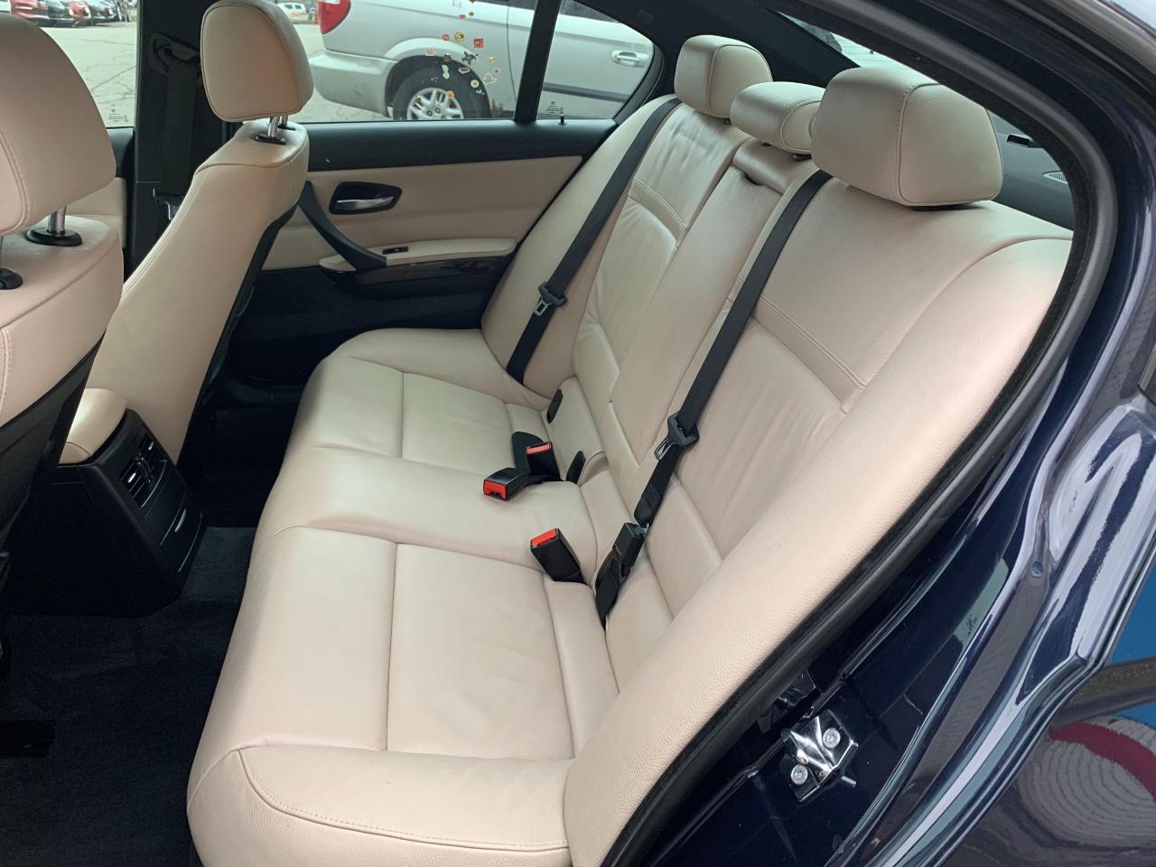 2009 BMW 3 Series 335i xDrive, 6-Speed, No Accidents! - Photo #16