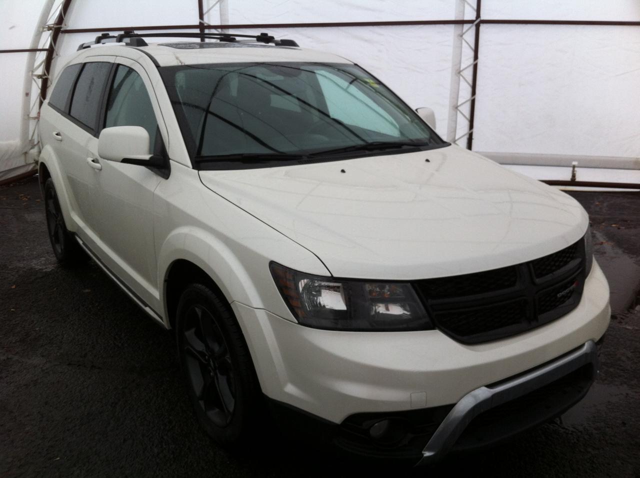 Used 2018 Dodge Journey Crossroad NAVIGATION, REVERSE CAMERA, SUNROOF, REAR  CLIMATE CONTROLS, PARK SENSE, HEATED SEATS, REMOTE STARTER for Sale in  Ottawa, ...