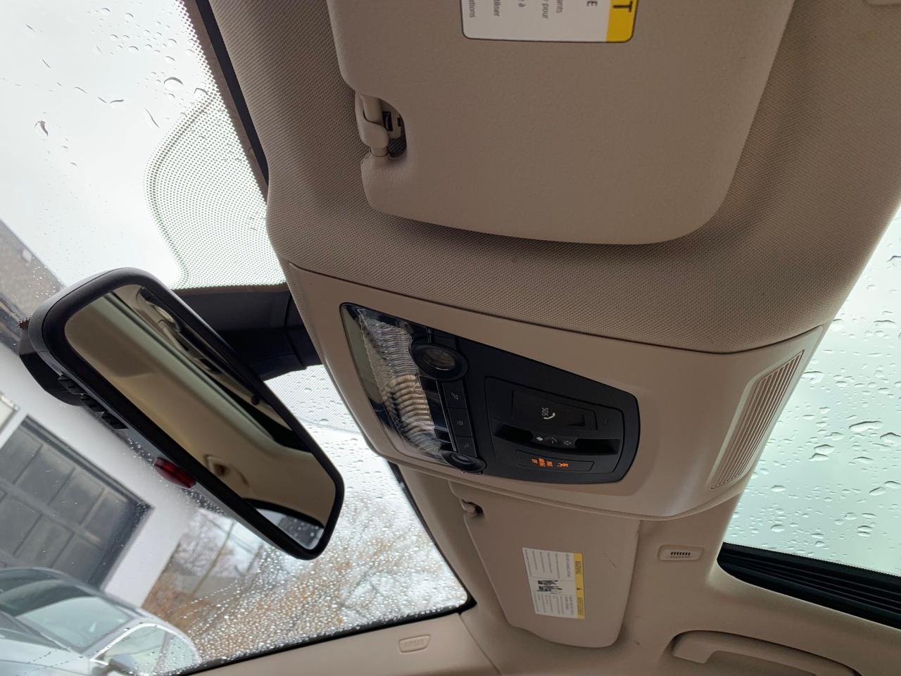 2011 BMW 535xi xDrive • Nav • No Accidents! - Photo #21