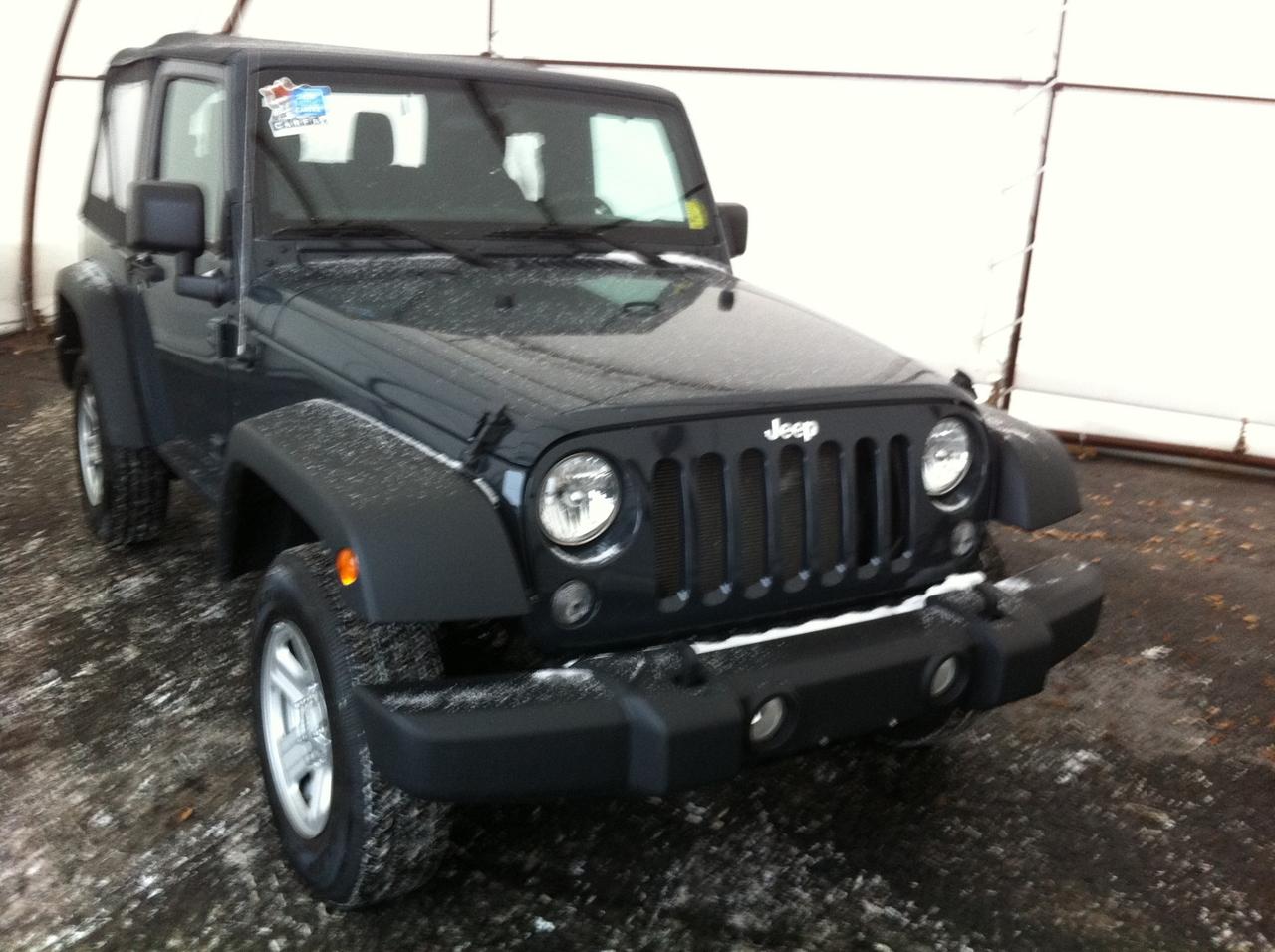 Used 2017 Jeep Wrangler Sport RARE RHINO CLEAR COAT, MANUAL TRANSMISSION,  TRACTION CONTROL for Sale in Ottawa, Ontario | Carpages.ca