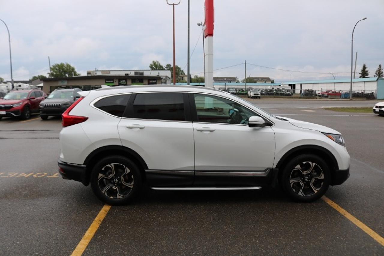 2019 Honda CR-V Touring Photo