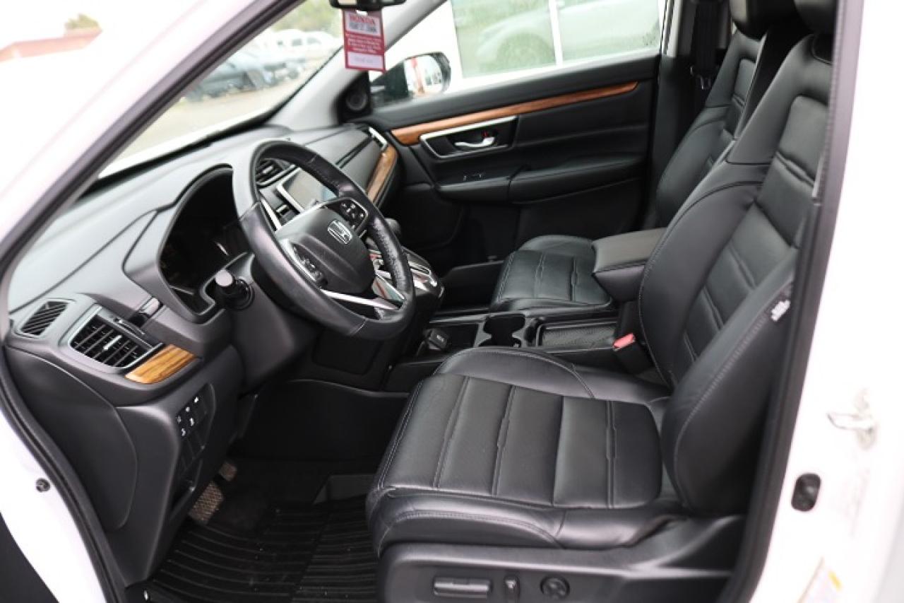 2019 Honda CR-V Touring Photo