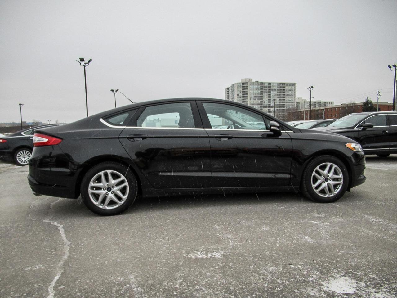 2015 Ford Fusion SE|SYNC|2.5L|POWER SEATS|BLUETOOTH Photo3