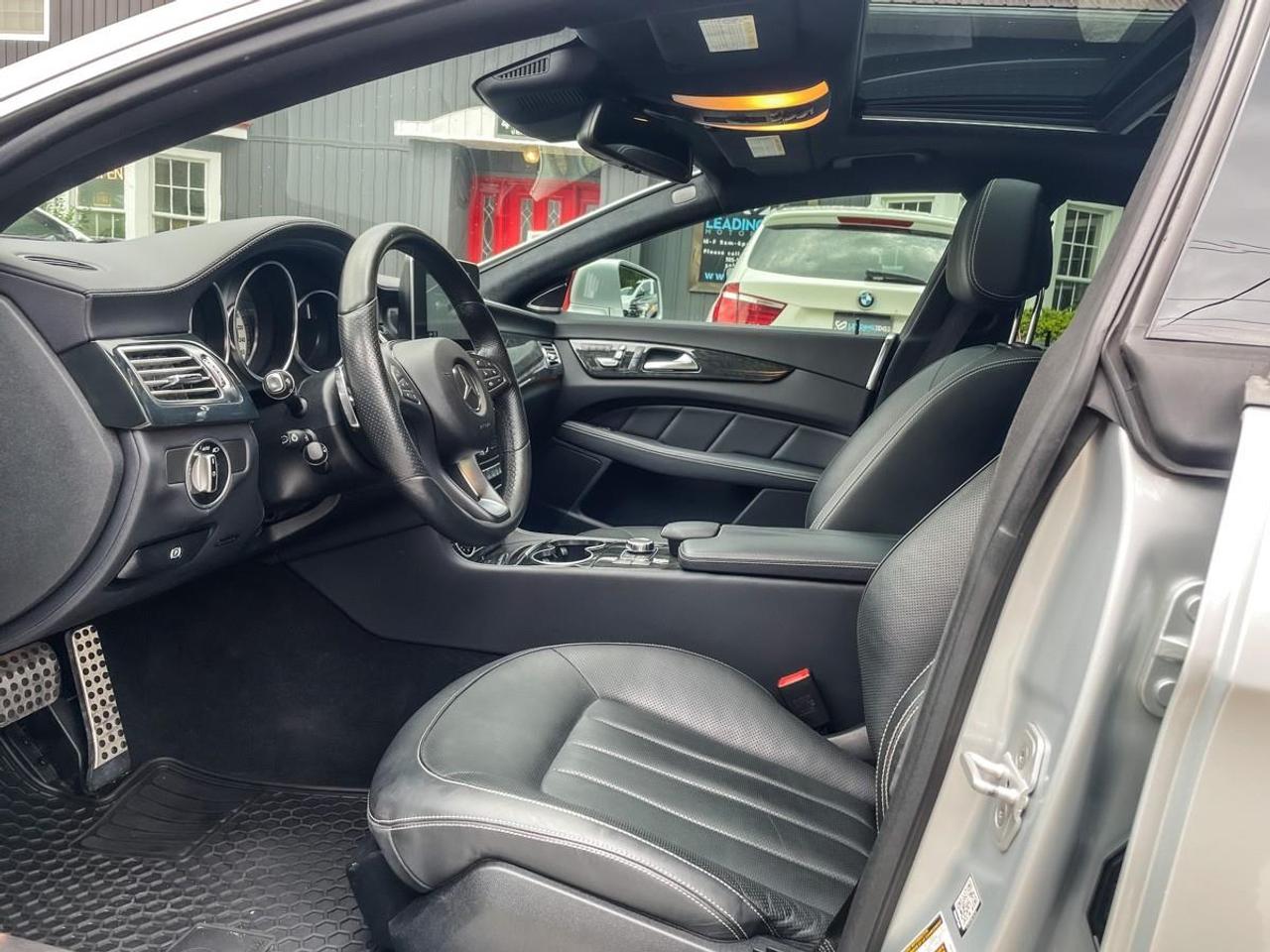 2016 Mercedes-Benz CLS-Class CLS 550 V8 ,Harmon/Kardon, 360 Camera! *** CALL OR TEXT 905-590-3343 Photo