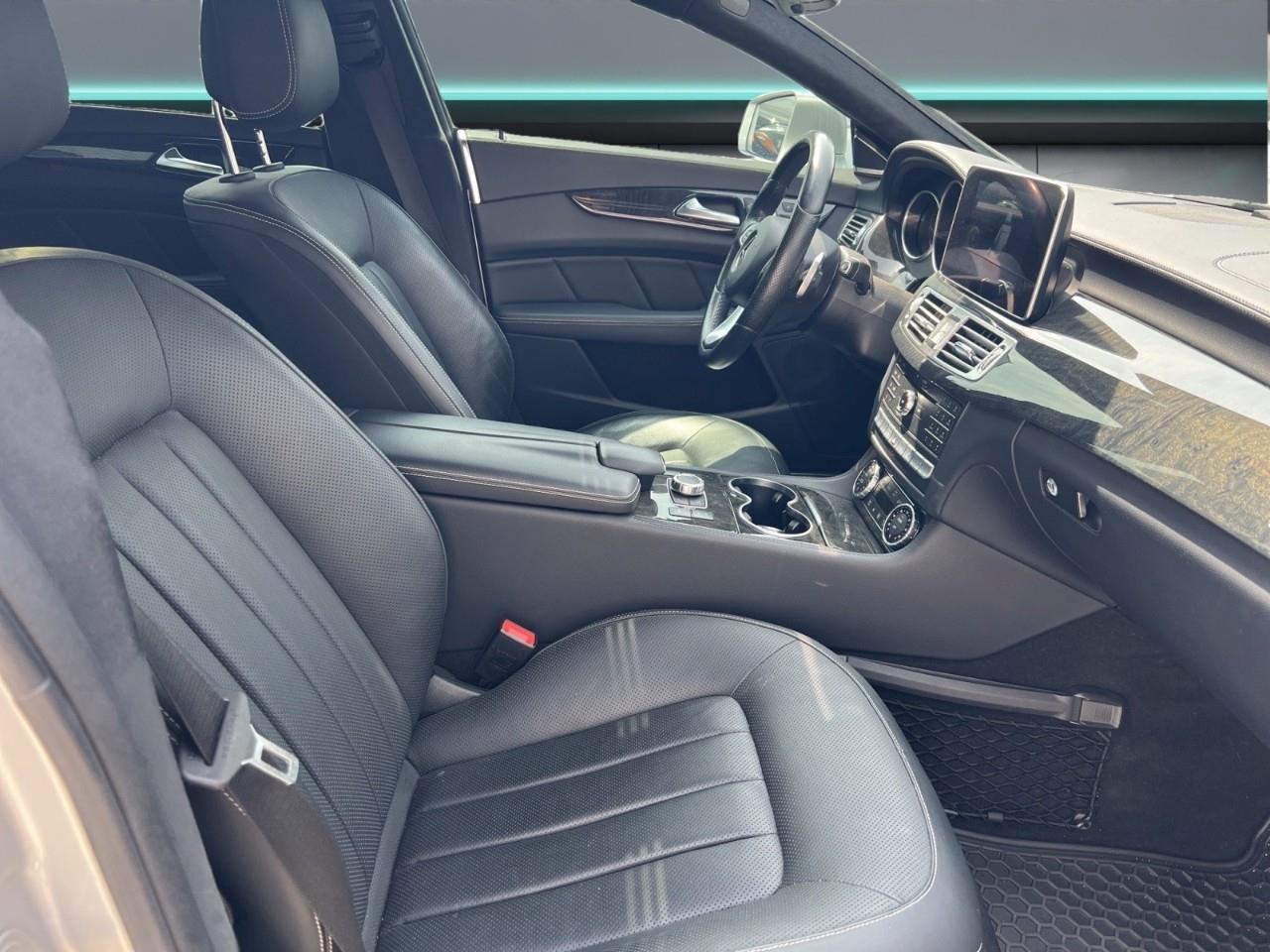 2016 Mercedes-Benz CLS-Class CLS 550 V8 ,Harmon/Kardon, 360 Camera! *** CALL OR TEXT 905-590-3343 Photo