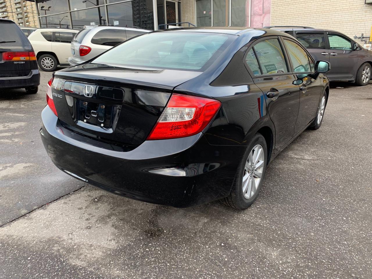 2012 Honda Civic EX, Sunroof, Bluetooth Photo2