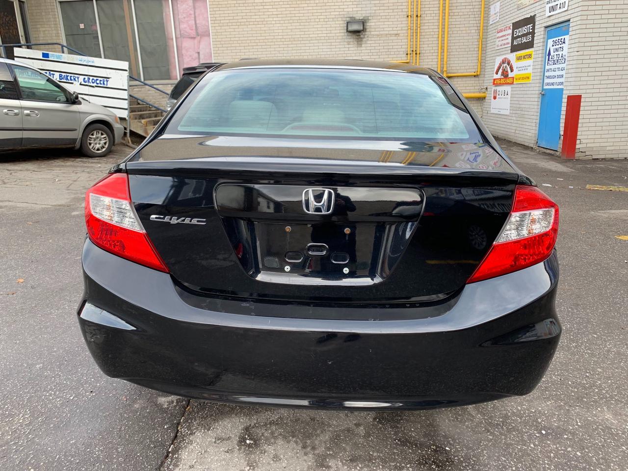 2012 Honda Civic EX, Sunroof, Bluetooth Photo