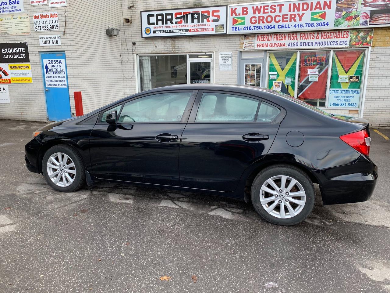 2012 Honda Civic EX, Sunroof, Bluetooth