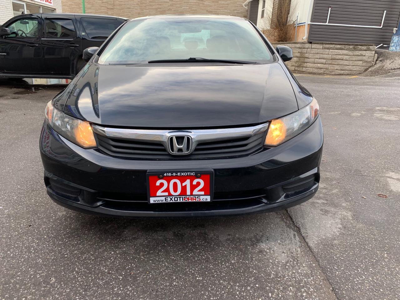2012 Honda Civic EX, Sunroof, Bluetooth - Photo #14