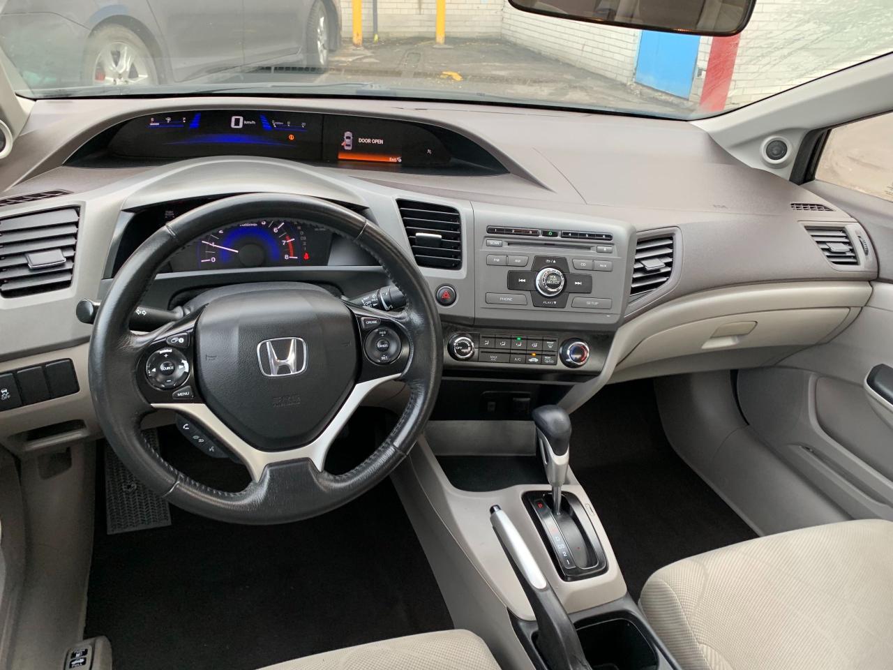 2012 Honda Civic EX, Sunroof, Bluetooth - Photo #16
