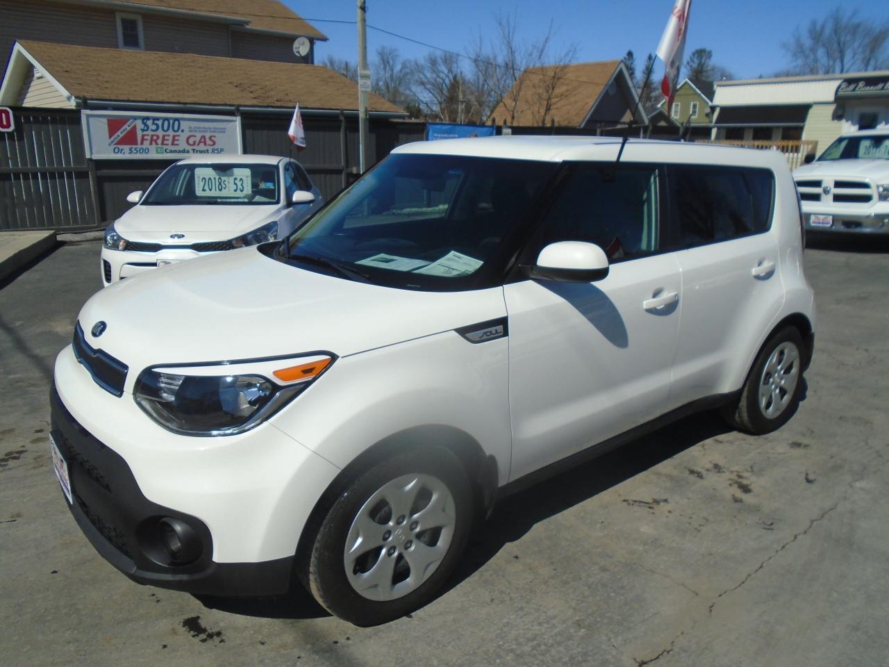 2018 Kia Soul LX - Photo #3