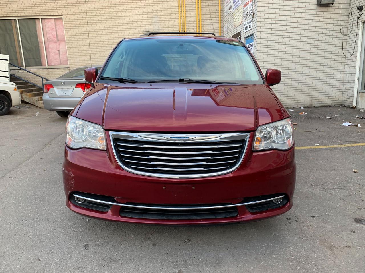 2012 Chrysler Town & Country NAV • Dual Screen DVD • Power Doors! Photo