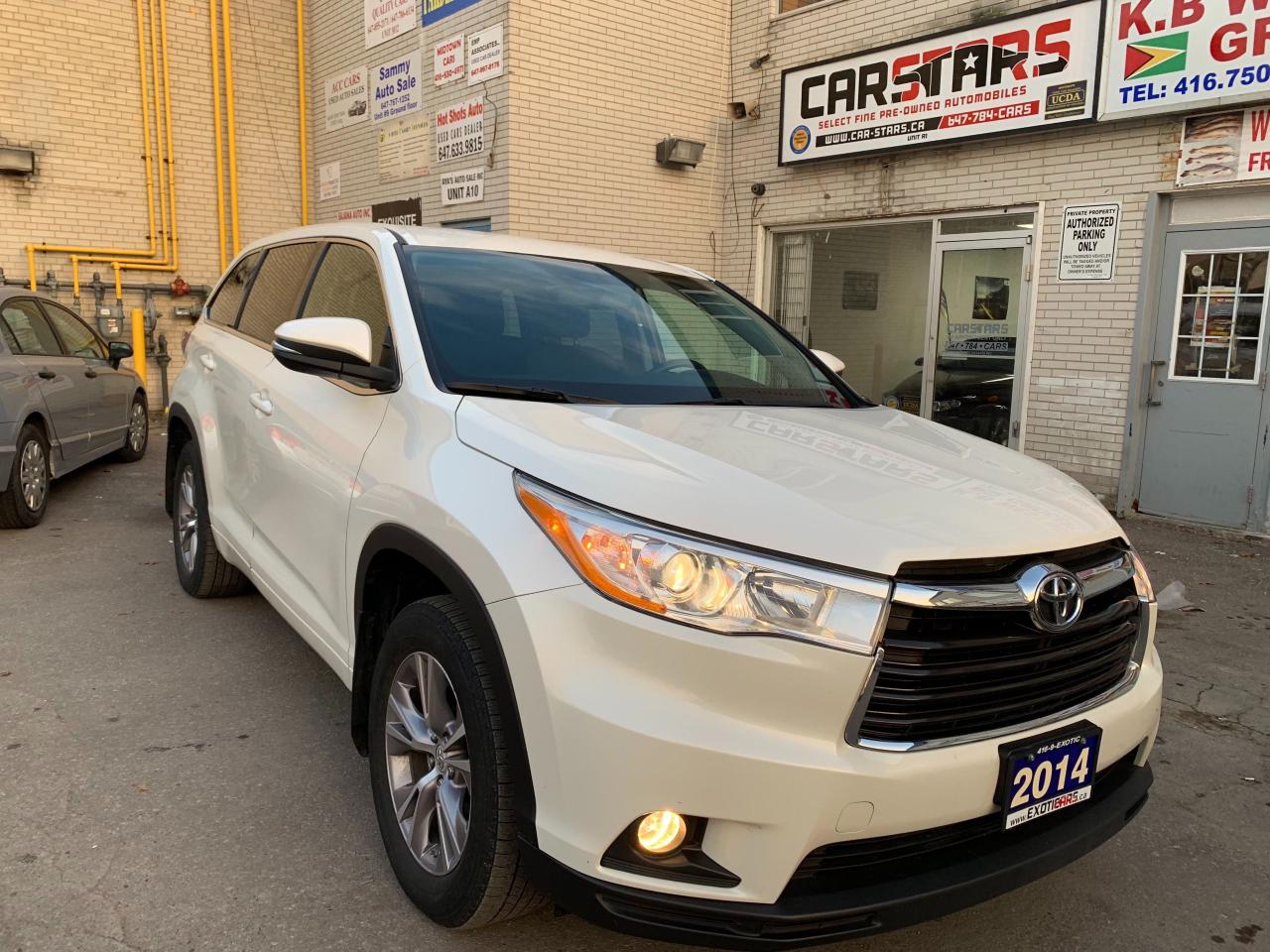 2014 Toyota Highlander LE, AWD, 8 Passenger, Back up Camera! - Photo #7