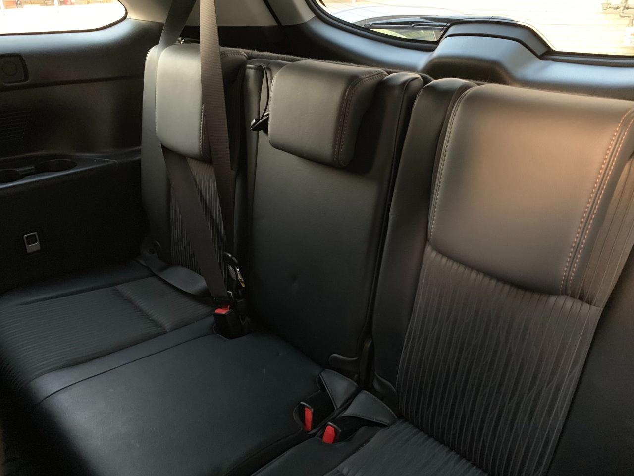 2014 Toyota Highlander LE, AWD, 8 Passenger, Back up Camera! - Photo #25