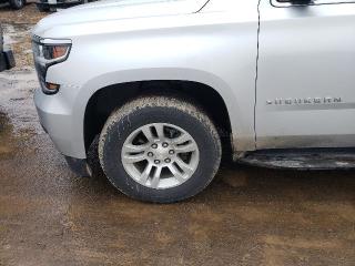 2018 Chevrolet Suburban LS - Photo #6