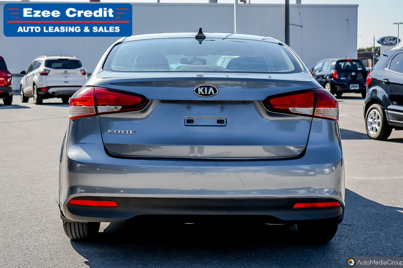 2018 Kia Forte LX Photo5