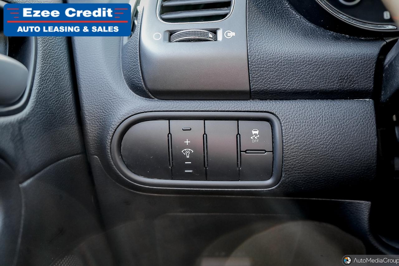 2018 Kia Forte LX Photo50