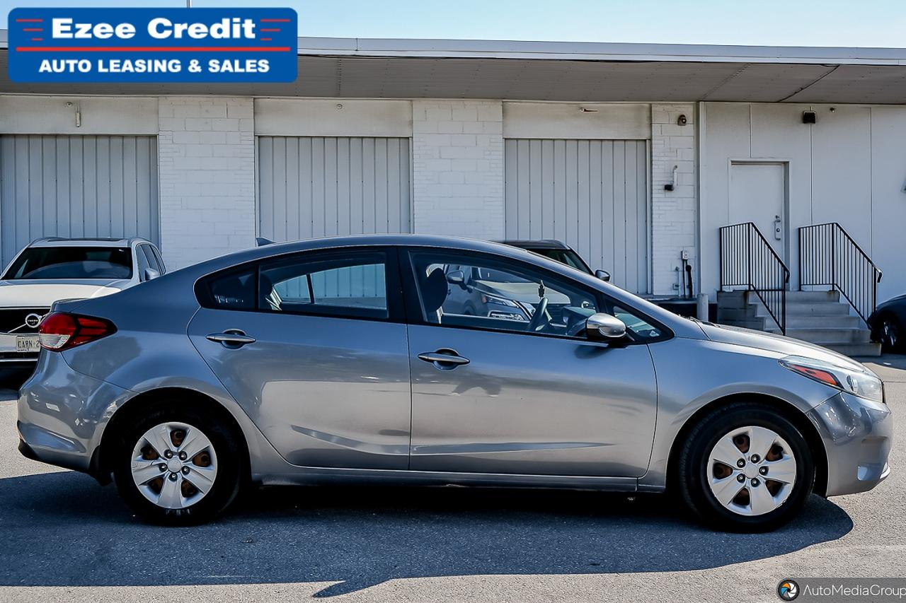 2018 Kia Forte LX Photo32