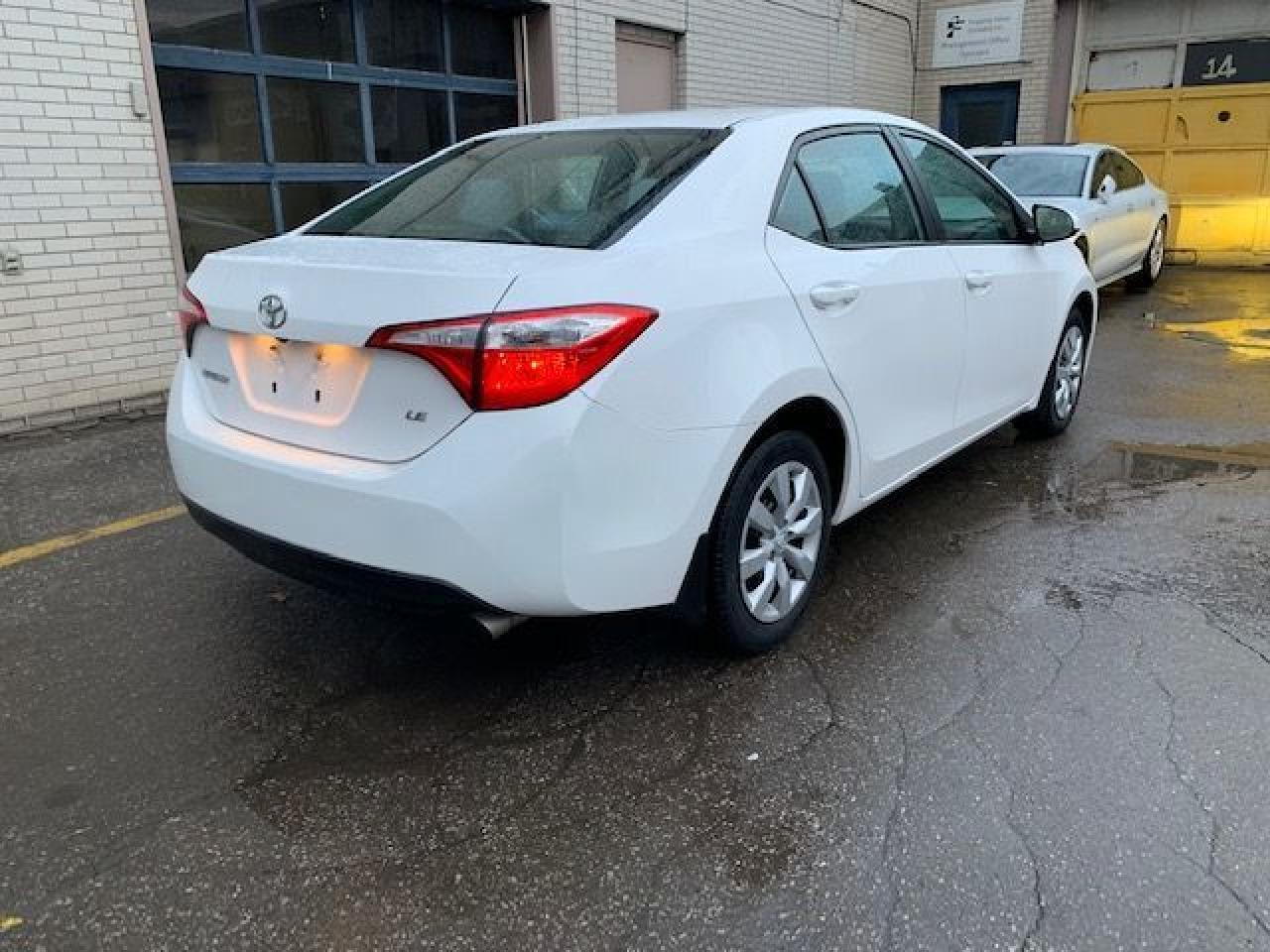 2015 Toyota Corolla LE, BacK-up Camera, No Accidents! - Photo #4