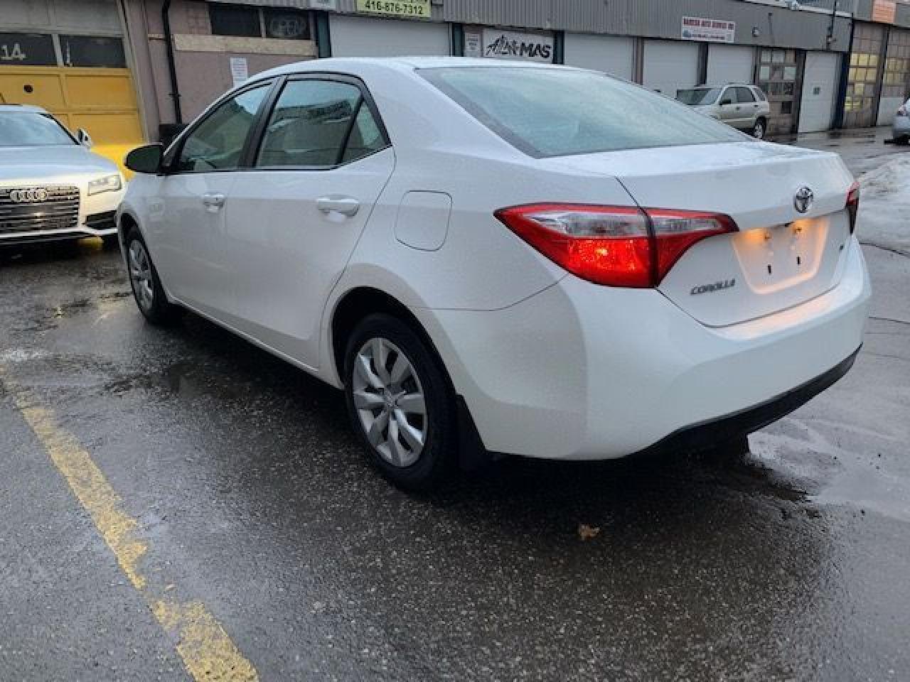 2015 Toyota Corolla LE, BacK-up Camera, No Accidents! - Photo #6